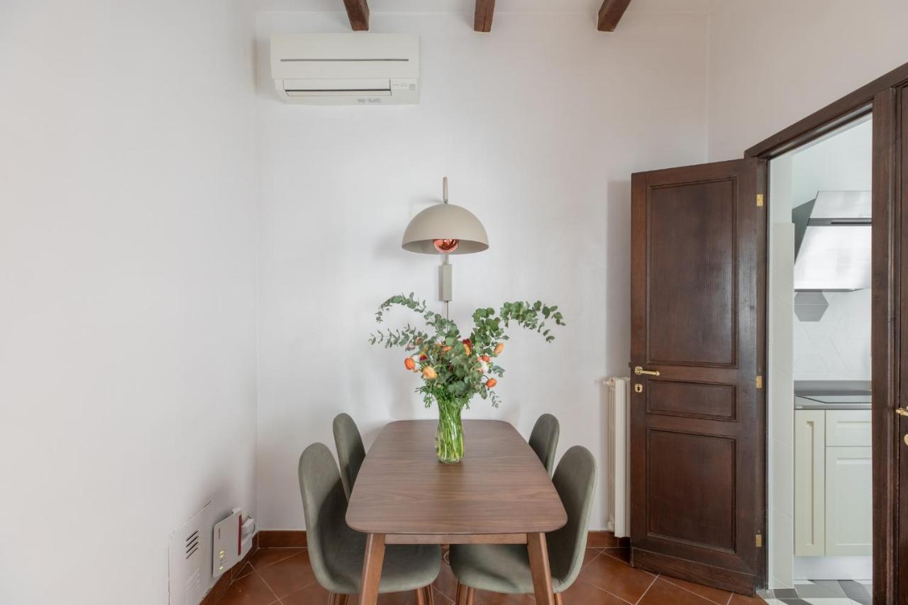 Iflat Sweet Near Saint Peter Rome