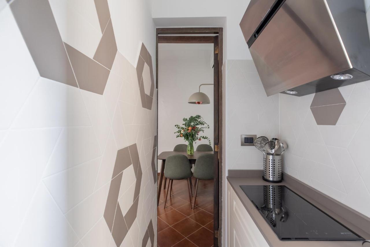 Iflat Sweet Near Saint Peter Apartment